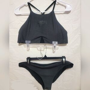 ✨️HURLEY, womens large team USA 2 piece swimsuit